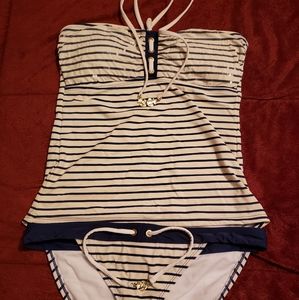 Bathing suit
